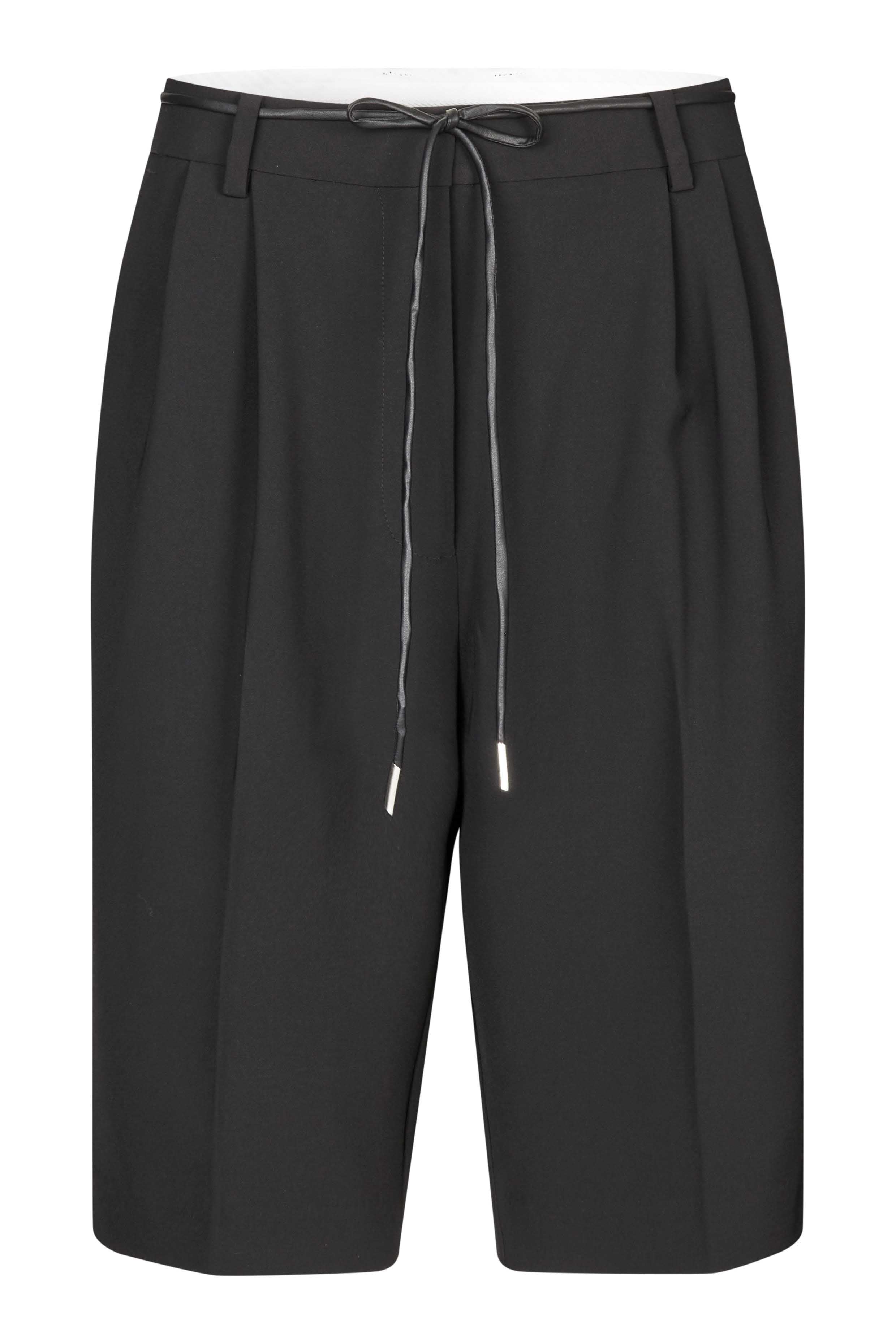 Fique String Shorts
